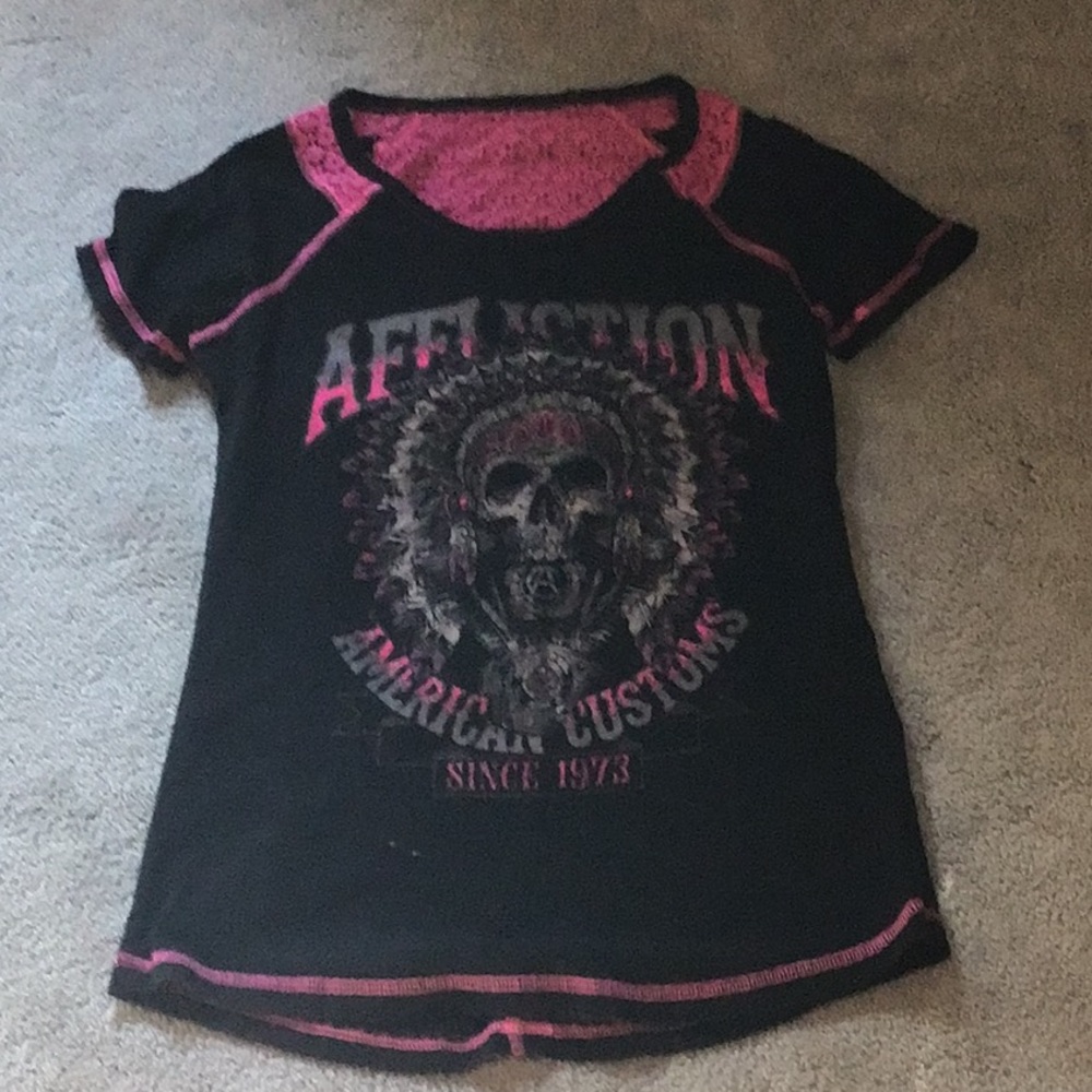 black and pink american customs t shirt